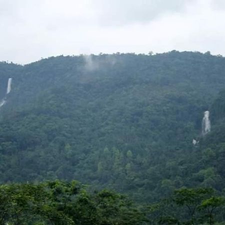Jaintia Hill Resort Latu Exterior photo